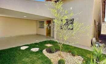 Imagem 2: Casa a venda com 3 quartos piscina aquecida, e garagem em Camará - Serra - ES