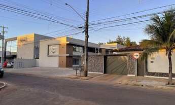 Imagem: Casa na Arse 21 (204 sul) para fins comerciais