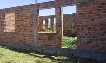 Imagem 3: Casa em construção em lomba grande