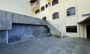 Imagem 7: )(- Linda Casa Triplex com 6 Quartos Piscina e 4 Vagas em Jardim Glória