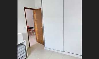 Imagem 4: Casa em Condominio, no Parque das Laranjeiras, próximo a praça de alimentação de Laranjeir