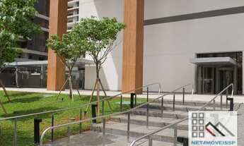 Imagem 2: Apartamento 2 dormitórios (84,9m²), 1 Suíte, Mobiliado, Varanda, 2 Vagas. A 200 metros da