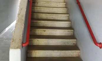 Imagem 2: Prédio comercial