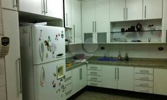 Imagem 5: Imóvel espetacular 4 suítes espaçosas sendo a principal com closet