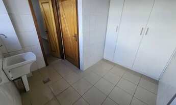 Imagem 6: Apartamento com 4 dormitórios para alugar em Belo Horizonte