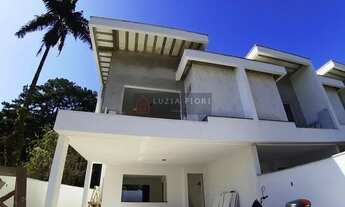 Imagem: Sobrado alto padrão à venda no bairro