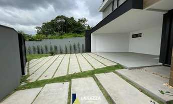 Imagem: Sobrado Geminado com 3 quartos no Bairro