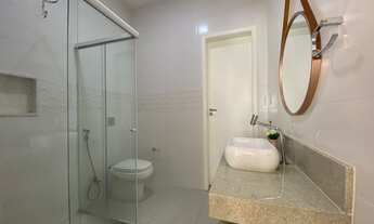 Imagem 5: Casa para venda possui 273 metros quadrados com 3 quartos em Grajaú - Rio de Janeiro - RJ