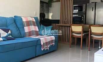 Imagem 2: Casa residencial mobiliada com 2 suítes disponível para locação e venda no bairro Cidade J