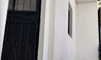 Imagem 2: Alugo casa com 3 quartos, gradeada