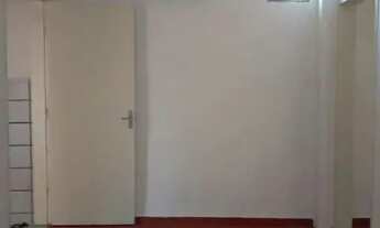 Imagem 6: Loja Comercial dispõe de 70m², salão amplo e banheiro social. Na parte superior possui 02