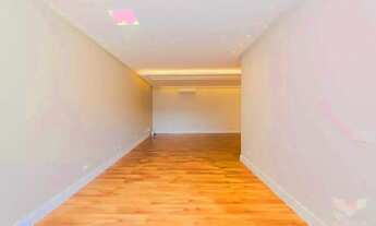 Imagem 4: Casa em SANTA FELICIDADE com 420m²