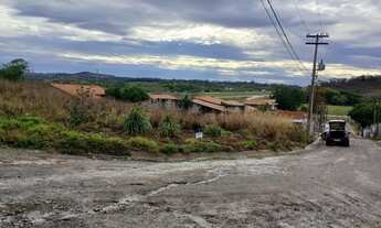 Imagem 2: TE259 - Lote com 1.751,55m² comercial ou residencial no Silveiras; analisa propostas carro