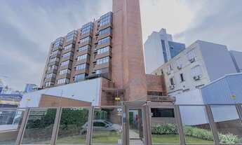 Imagem 2: Apartamento de um quarto e duas vagas de garagem no bairro Independência