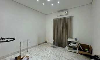 Imagem 6: Casa Exclusiva à Venda em Várzea Grande (23 de Setembro) Frente, 3 Dormitórios, 8 Vagas