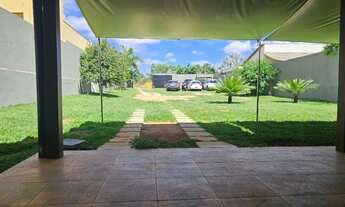 Imagem 6: Casa em condomínio fechado no Jardim Botânico, 01 quarto (suite), varanda, garagem..