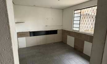 Imagem: Aluga-se casa - Excelente localização