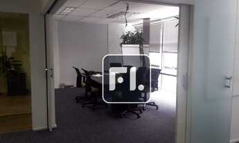 Imagem 3: Conjunto, 200 m² - venda por R$ 3.700.000,00 ou aluguel por R$ 23.800,12/mês - Vila Olímpi