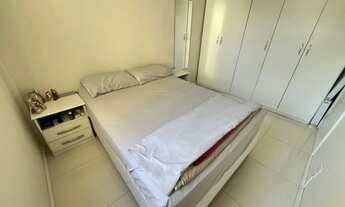 Imagem: Quarto feminino de solteira