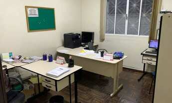 Imagem 3: Casa à venda, 6 quartos, 1 suíte, 2 vagas, Tirol - Belo Horizonte/MG