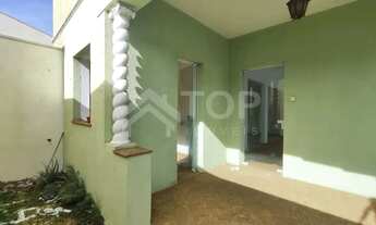 Imagem 2: Casa Comercial para Alugar no Centro de São Carlos - 3 dormitórios e garagem