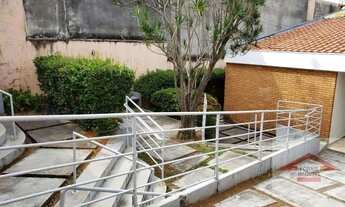 Imagem 3: Casa com 4 quartos, sendo 1 suíte, 322 m² - venda por R$ 1.357.000 ou aluguel por R$ 15.35