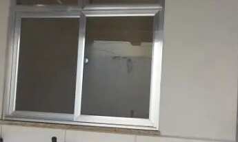 Imagem 6: Apartamento no bairro Teixeiras, quarto e sala, em Juiz de Fora - MG