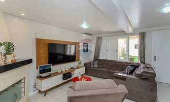 Imagem 4: Casa Alto Padrão com Piscina, 5 Dormitórios e Segurança Completa 381m² Privativos