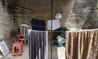 Imagem 2: 2 casas pra vender