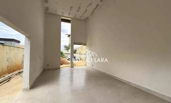 Imagem 4: Casa à no Condomínio Portal Do Igarapé em Igarapé MG