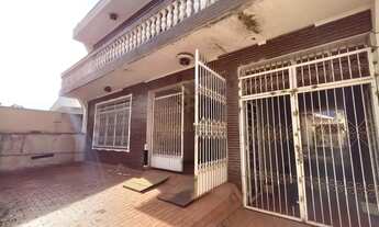 Imagem: Casa Sobrado com Edícula para Locação