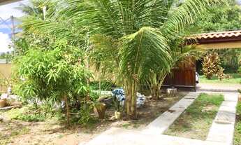 Imagem 3: Casa à venda com 3 quartos.<br>Localizado a 50 metros da praia