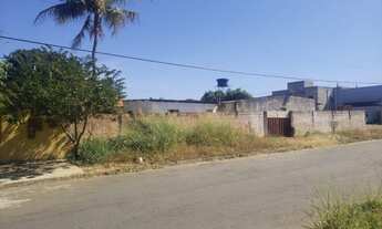 Imagem 5: Lote/Terreno para venda com 447 metros quadrados com 2 quartos