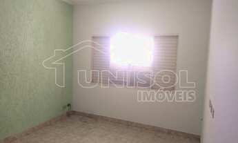 Imagem 6: A Unisol Imóveis aluga casa com quatro dormitórios sendo uma suíte e área gourmet com chur