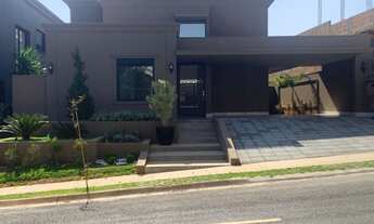 Imagem 1: Casa para venda tem 250 metros quadrados com 3 quartos