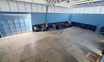 Imagem 3: Galpão de esquina com 472m2, área administrativa, documentado, refeitório