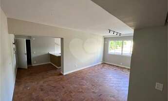 Imagem 2: Apartamento 100m2 com 2 dormitórios e 1 vaga na Oscar Freire