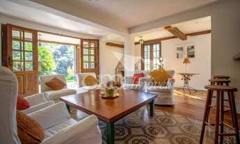 Imagem 6: Lindo sítio plano de 21.000m² com 6 suítes. Oportunidade