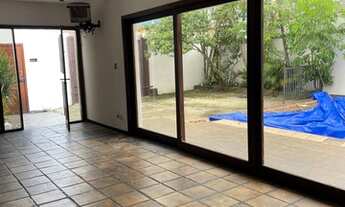 Imagem 4: Casa para venda possui 297 metros quadrados com 4 quartos em Vila Brasilina - São Paulo