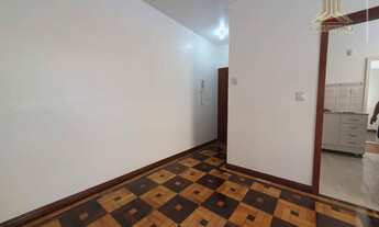 Imagem 3: Vendo apartamento de três dormitórios, em frente ao Quartel da Brigada Militar, no Centro