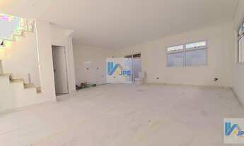 Imagem 3: Triplex para Venda em Curitiba, Uberaba, 3 dormitórios, 2 suítes, 3 banheiros, 4 vagas