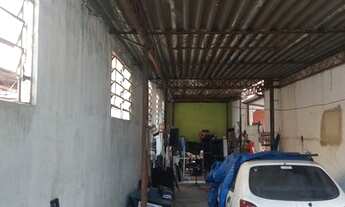 Imagem 3: Visão Adm Imóveis Vende Ótima Loja Com Casas e Um Galpão em Padre Miguel