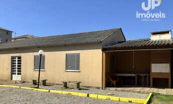 Imagem 2: Apartamento com 2 dormitórios para alugar, 42 m² por R$ 800,00/mês - Três Vendas - Pelotas