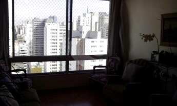 Imagem 2: Apartamento Super Iluminado no Jardim Paulista, 139 m² com três dormitórios