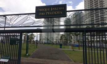 Imagem 5: São Paulo - Apartamento Padrão - JARDIM DAS PERDIZES