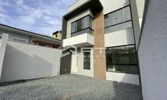 Imagem 3: Blumenau - Casa Padrão - Agua Verde