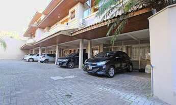 Imagem 2: Porto Alegre - Casa Padrão - Ipanema