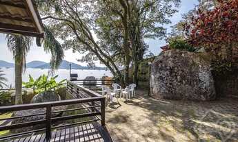 Imagem 6: Casa para Venda em Florianópolis, Cacupé, 5 dormitórios, 4 suítes, 5 banheiros, 2 vagas