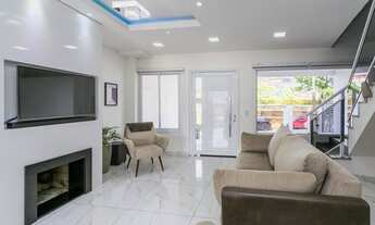 Imagem 3: Porto Alegre - Casa Padrão - Mario Quintana