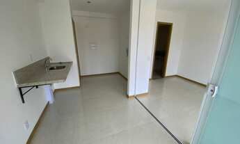 Imagem 4: Quarto e sala com varanda- HOUSE ESPATODEAS